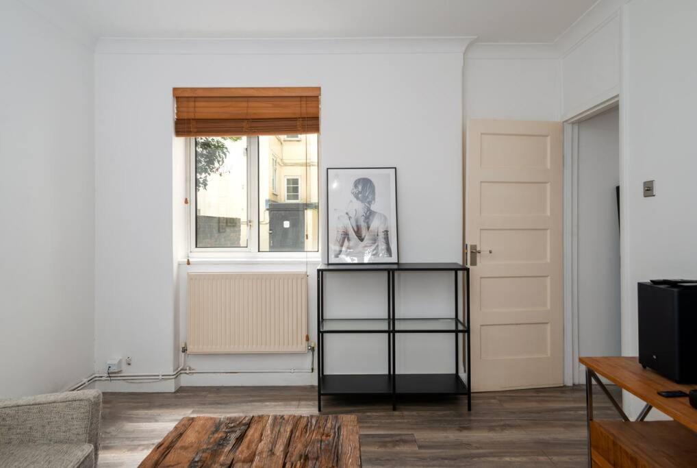 Stylish And Well Equipped Flat In Stockwell Apartment London Ngoại thất bức ảnh