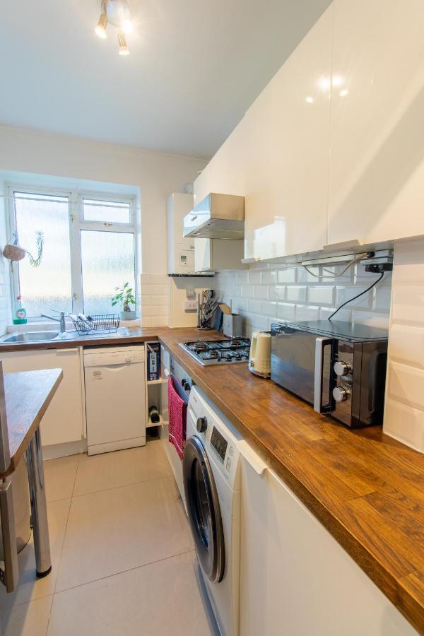 Stylish And Well Equipped Flat In Stockwell Apartment London Ngoại thất bức ảnh